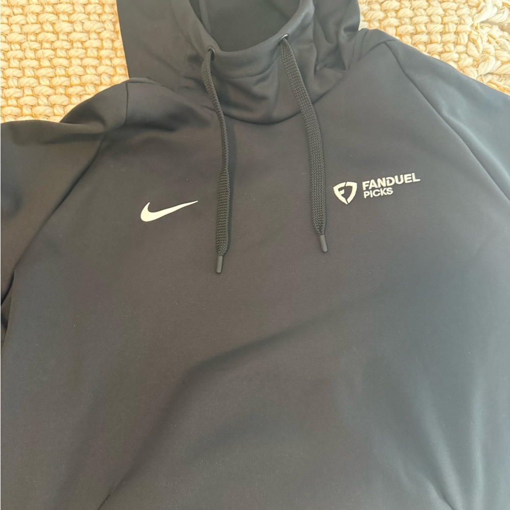 *NEW Nike Black Hoodie